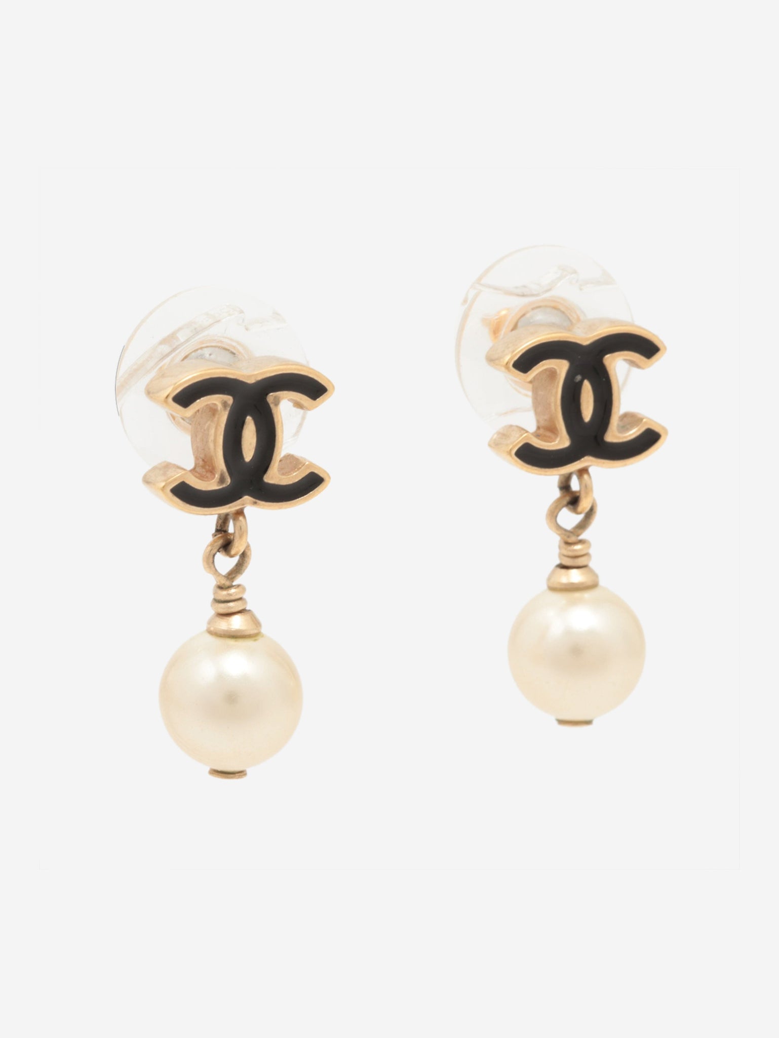Chanel pre-owned gold plated CC pearl-drop earrings