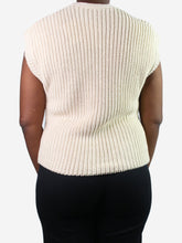 Load image into Gallery viewer, Neutral pocket jumper vest - size M Knitwear Toteme 
