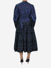 Load image into Gallery viewer, Blue puff-sleeved printed dress with pleats - size UK 8 Dresses Ulla Johnson 
