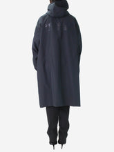 Load image into Gallery viewer, Blue hooded raincoat - size L Coats &amp; Jackets Helmut Lang 
