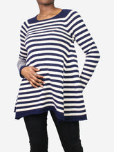 Load image into Gallery viewer, Blue striped sweater - size UK 12 Knitwear Red Heart 
