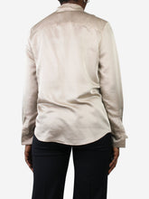 Load image into Gallery viewer, Neutral button up shirt - size IT 42 Tops Gabriela Hearst 
