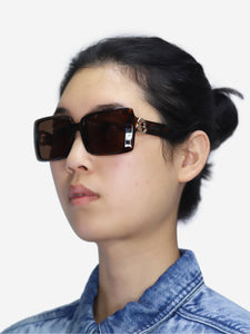 Moncler Brown tortoise shell square-framed sunglasses