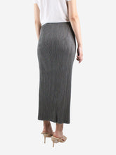 Load image into Gallery viewer, Grey pleated maxi skirt - size Skirts Issey Miyake 
