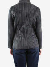 Load image into Gallery viewer, Grey double-breasted jacket - size 4 Coats &amp; Jackets Pleats Please 
