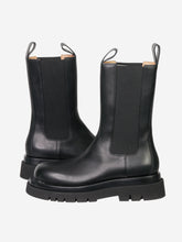Load image into Gallery viewer, Black chunky leather Chelsea boots - size EU 40 Boots Bottega Veneta 
