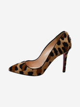 Load image into Gallery viewer, Animal print heels - size EU 35 Shoes Christian Louboutin 
