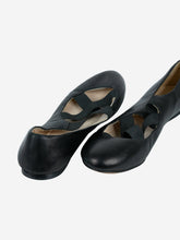 Load image into Gallery viewer, Black ballet pumps - size EU 36 Shoes Prada 
