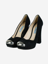 Load image into Gallery viewer, Black platform heels with gold toe detail - size EU 38 Heels Prada 
