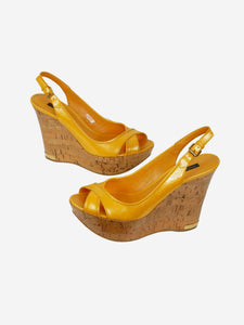 Louis Vuitton Yellow patent monogram embossed wedge heels - size EU 38.5