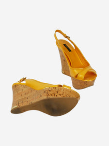 Louis Vuitton Yellow patent monogram embossed wedge heels - size EU 38.5