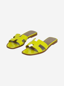 Hermes Yellow patent Oran sandals - size EU 37.5