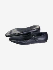 The Row Black flat shoes with front strap detail - size EU 40