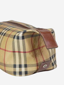 Burberry Brown vintage check and leather travel pouch