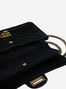 Chanel Black medium 2009-2010 2.55 gold hardware flap bag