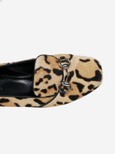 Load image into Gallery viewer, Animal Print pony hair leopard print shoes Flat Shoes Gucci 
