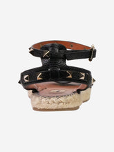 Load image into Gallery viewer, Black Rockstud T 20 Espadrilles - size EU 39 Flat Sandals Valentino 
