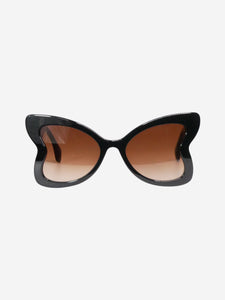 Vivienne Westwood Vivienne Westwood Black heart shaped diamonte embellished sunglasses - size
