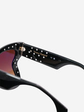 Load image into Gallery viewer, Vivienne Westwood Black heart shaped diamonte embellished sunglasses - size Sunglasses Vivienne Westwood 
