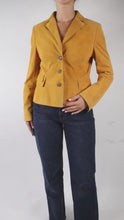 Load and play video in Gallery viewer, Yellow suede blazer - size US 10
