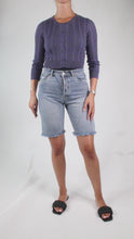 Load and play video in Gallery viewer, Blue raw hem denim shorts - size IT 40
