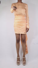 Load and play video in Gallery viewer, Orange long-sleeved ruched dress - size IT 38
