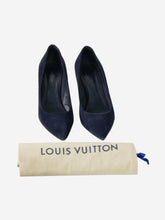 Load image into Gallery viewer, Blue suede pointed toe pumps - size EU 36.5 Heels Louis Vuitton 
